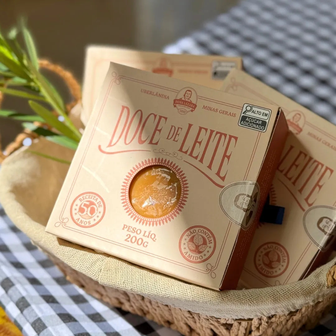 Caixa gaveta do Doce de Leite de Corte 200g em cesta decorativa.