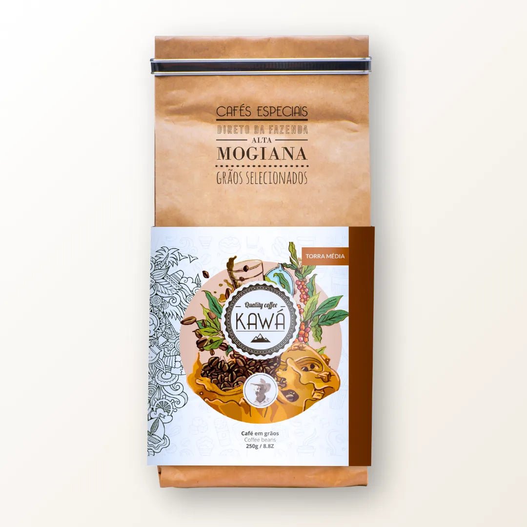 Pacote 250g do Café naturalmente doce Kawá Caramelo da Fazenda Jotacê, embalagem ilustrada em fundo branco.