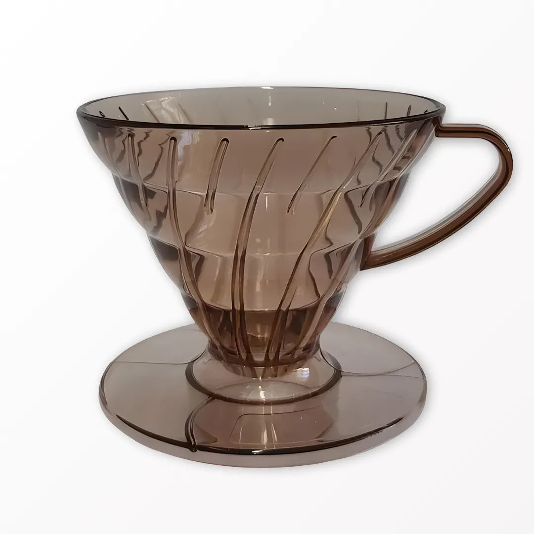 Porta Filtro cônico para café da marca Extratto na cor marrom com fundo branco