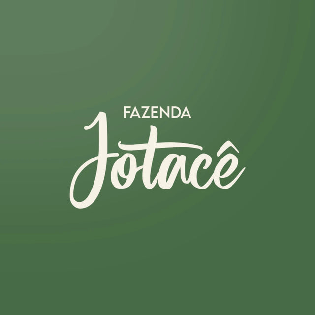 Kit Fazenda Jotacê: logotipo da Fazenda Jotacê em fundo verde